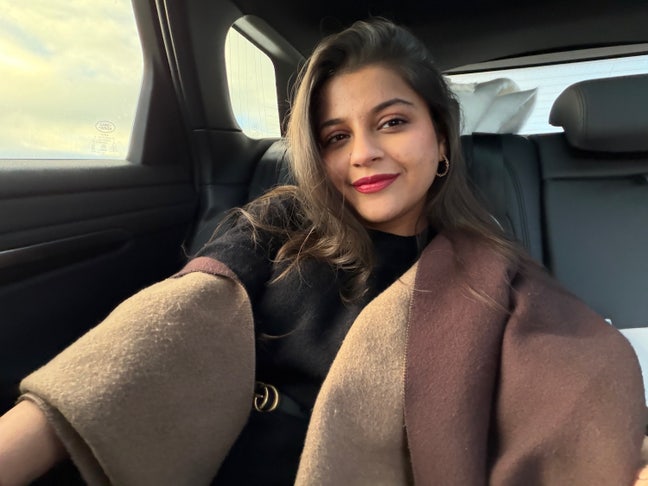 PG student seeking a room in *female only* flat Main Photo