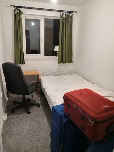 Spacious single room in shared home in Coventry Main Photo