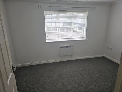 Double bedroom avaliable for rent Main Photo