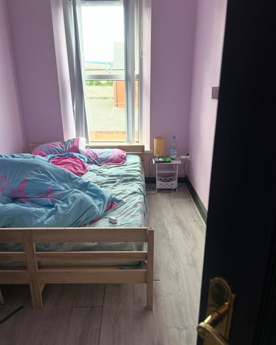 Small Double Room Available in Limavady  Main Photo
