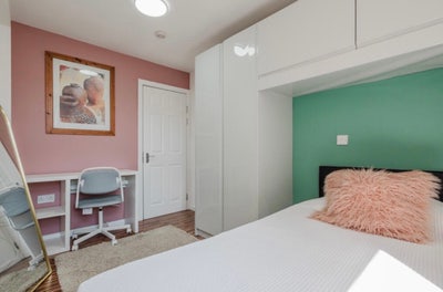 One Bedroom Available Main Photo