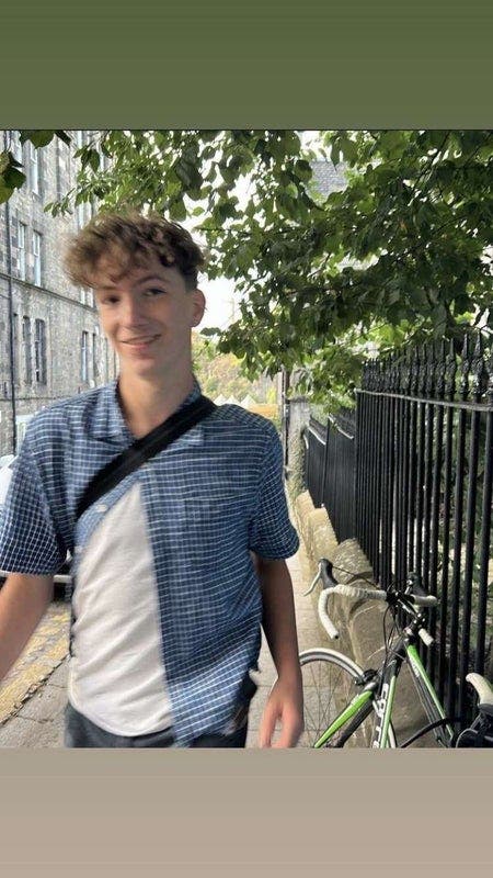 20 year old Male seeks a single or double room Main Photo