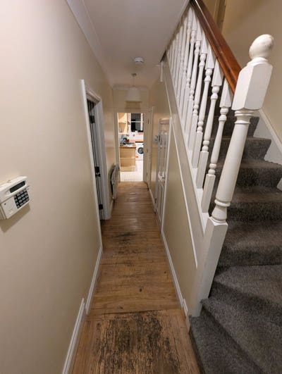 Room for rent burgess road Main Photo