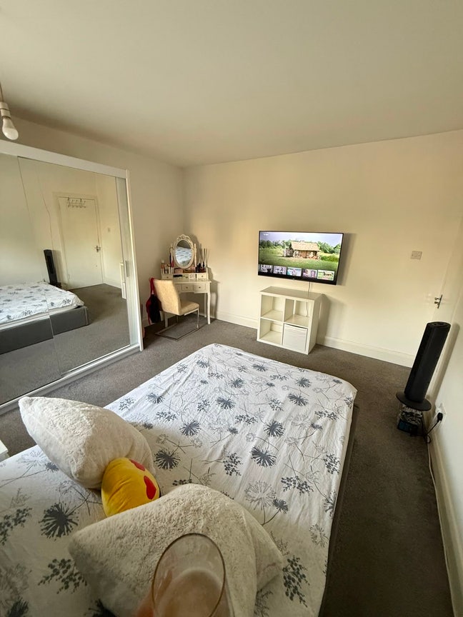 Double room for a single person in Barking Main Photo