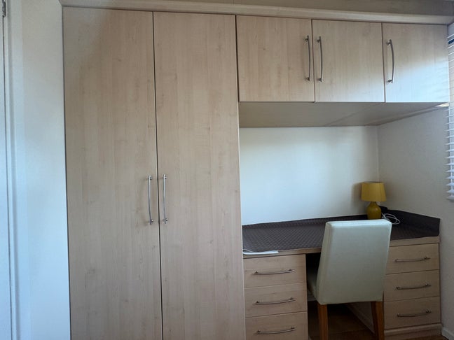Fully furnished Single room available now Main Photo