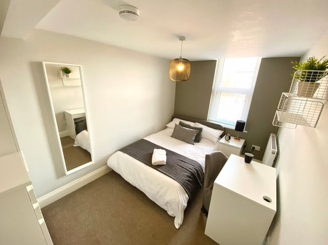 Double Room and En Suite in Heaton Main Photo