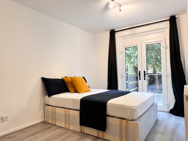 Double Room Quiet House Portobello/Notting Hill Main Photo