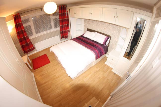 Spacious  Double Room in Custom House E16💕✨ Main Photo