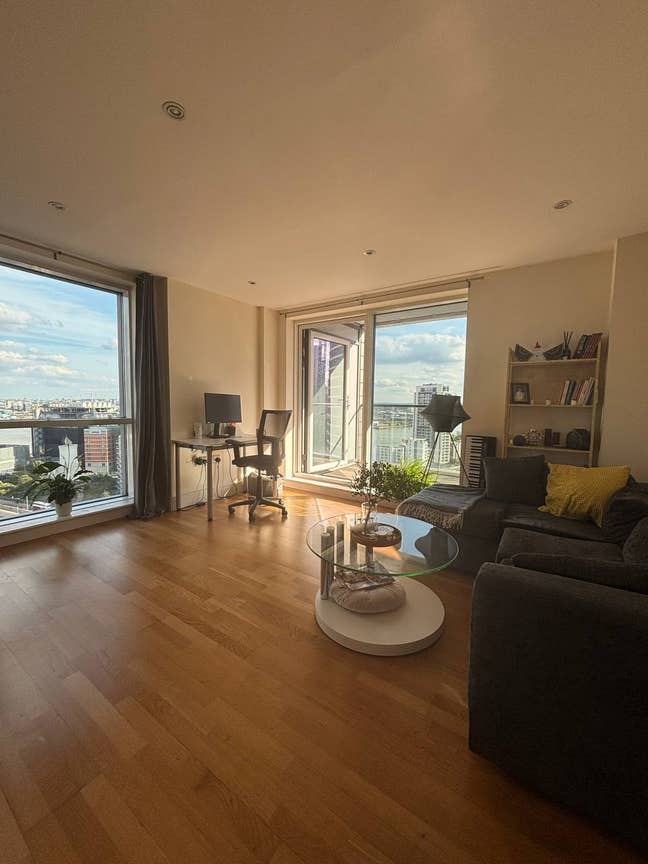 Canary Wharf Room with Private Bathroom Main Photo