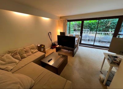 Room in a Private Gated Hyde Park Estate  Main Photo