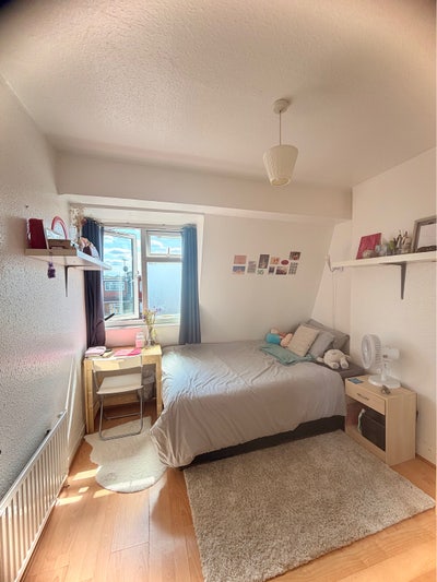 Available room near Golders Green!  Main Photo