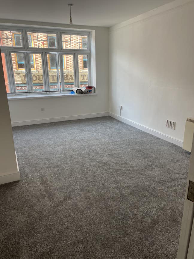 1 bed flat in centre of Penzance  Main Photo