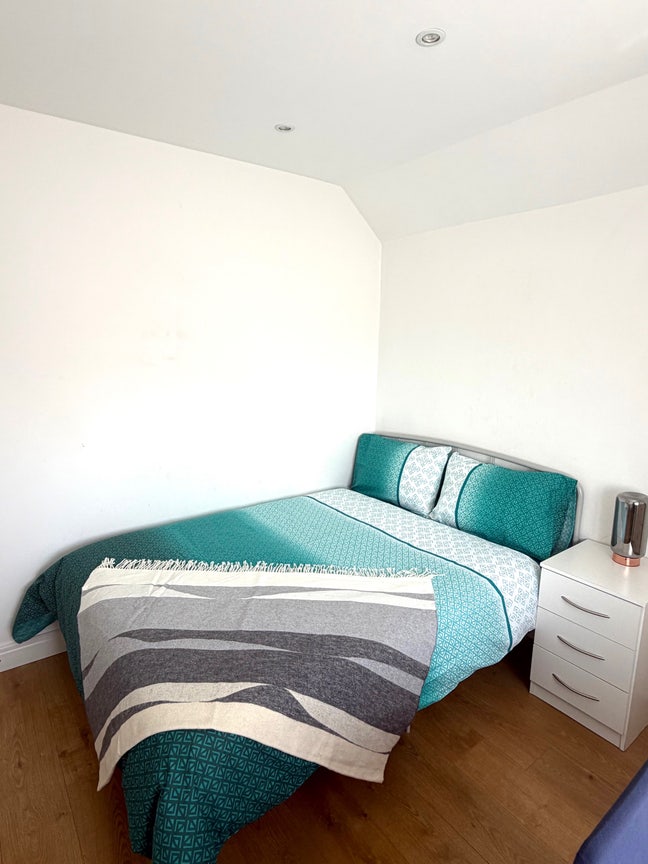 Double bedroom  Main Photo
