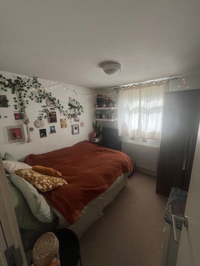 Private houseshare with garden Main Photo