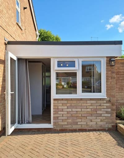 Private En-Suite Annexe-Style Room near QEB & UoB Main Photo