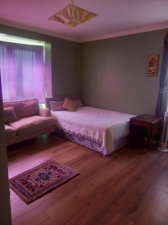 Close to Holland Park 2.floor flat big room Main Photo