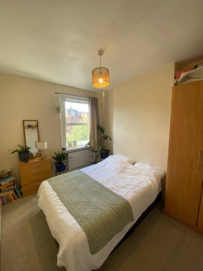 Short-Term Room in Lovely Leytonstone Home Main Photo