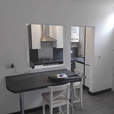 🏡 Recently Refurbished 2-Bedroom House – Availabl Main Photo