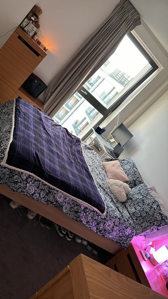 Bright & Comfortable Room East Village, Stratford Main Photo