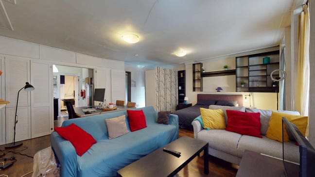 Spacious 1-Bed,Heart of Charing Cross WC2N Main Photo