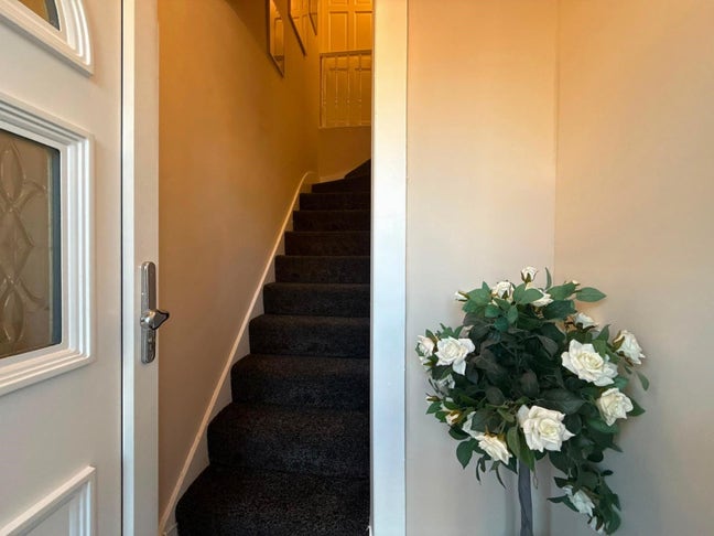 Brunel University Student House | 4 Bedrooms  Main Photo