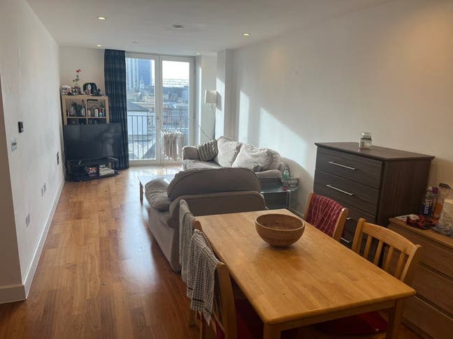 City Centre Room with own bathroom in modern 2-bed Main Photo