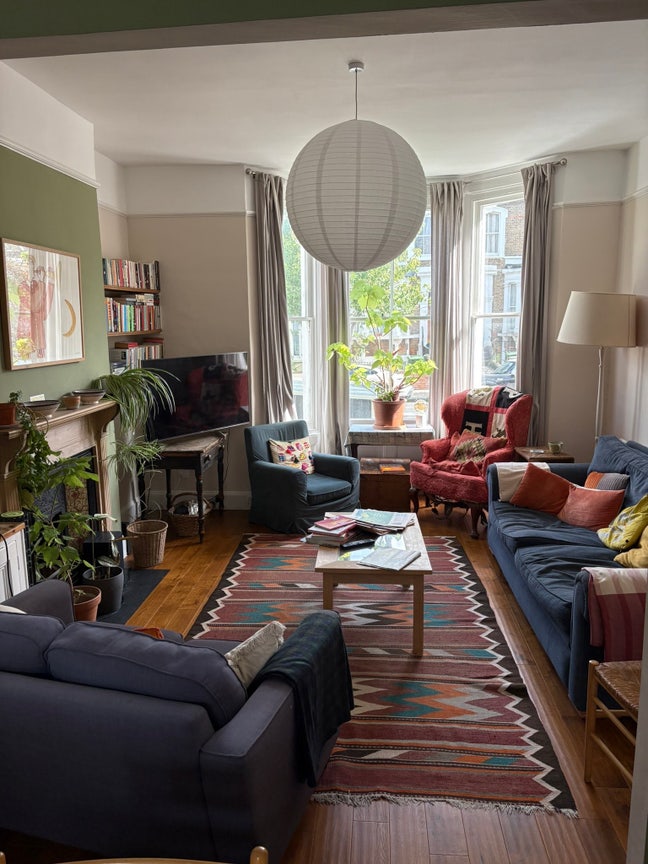 Comfortable double in beautiful house with garden Main Photo