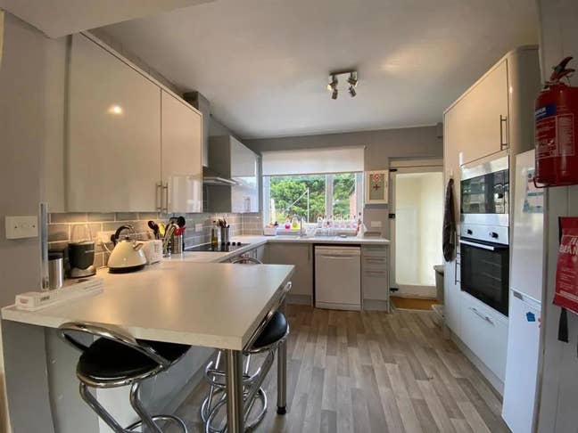 One Room Available - All Bills Included!  Main Photo