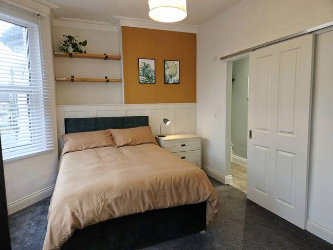 ✨  Professional House Share – Ensuite ✨  Main Photo