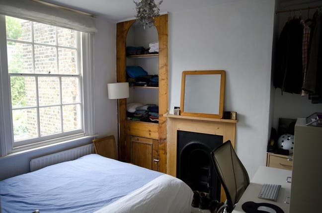 Gorgeous double bedroom in stylish house  Main Photo