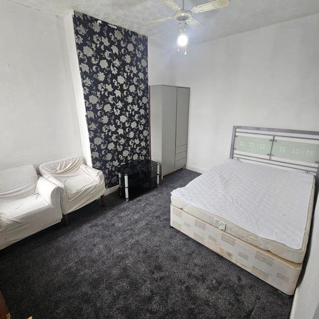 🏡 Furnished Double Room for Rent – M19 🏡 Main Photo