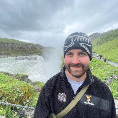 26M professional looking for a house Main Photo