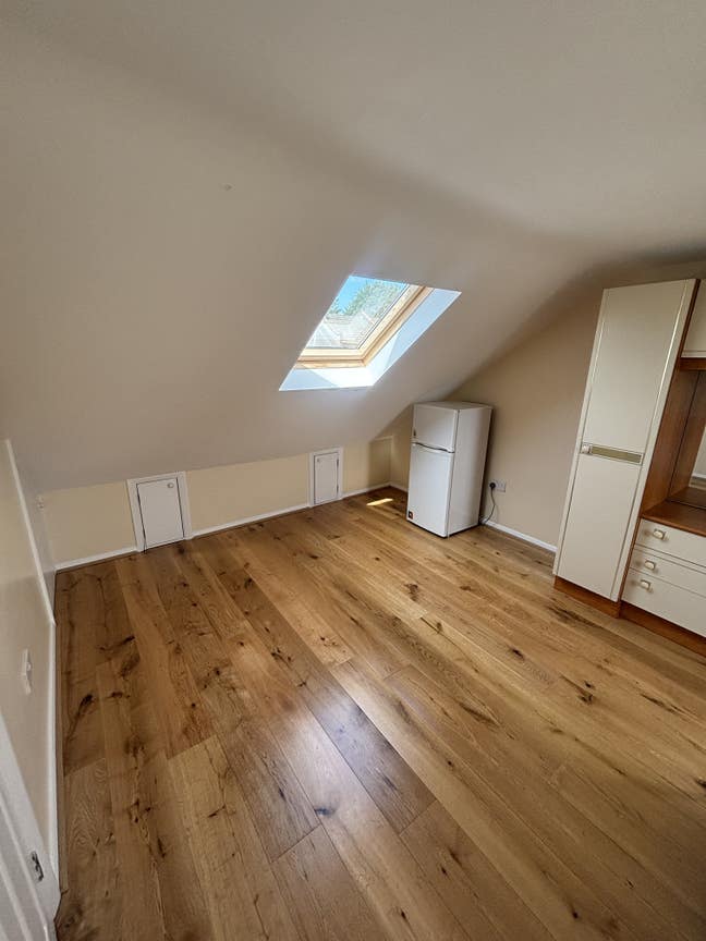XL Room available Main Photo