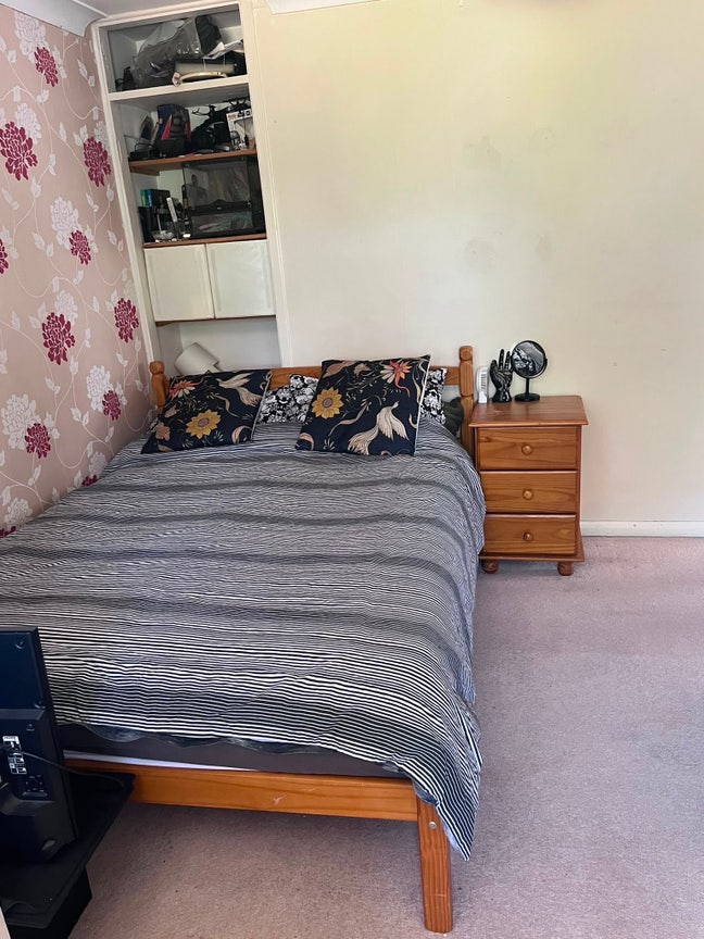 Furnished double room,  with ensuite. Main Photo