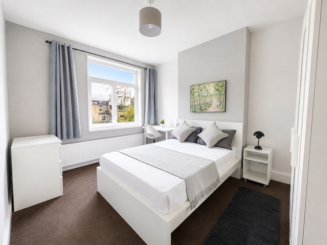 🏡 2 Rooms | 6 Min to Wimbledon Station Main Photo