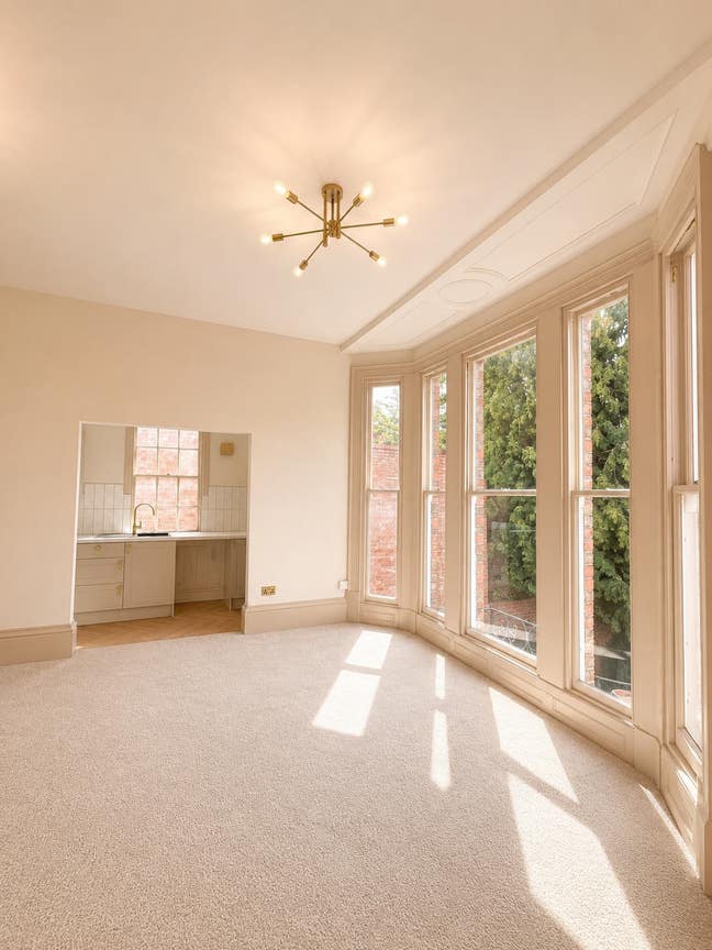 Brand New Self Contained Flats - 1 and 2 Bedrooms Main Photo