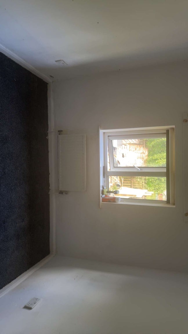 Furnished single room Main Photo
