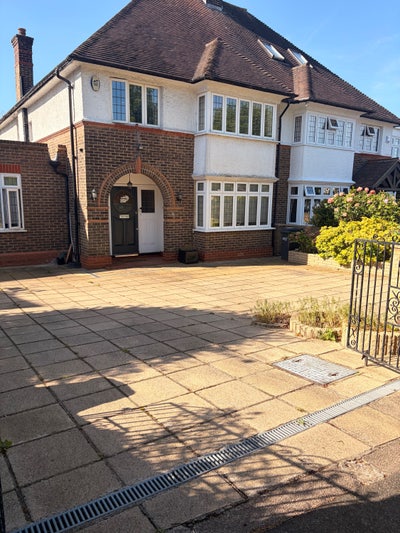 Double bedroom for rent  Main Photo