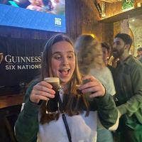 27 year old Female seeks a single or double room Main Photo