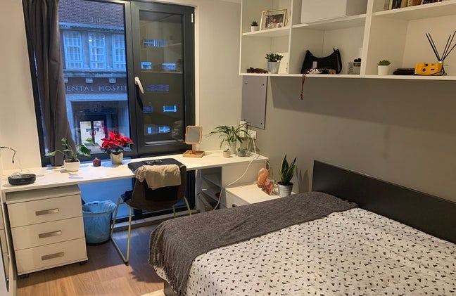 Short let room available in BS1 asap- 6th sept. Main Photo