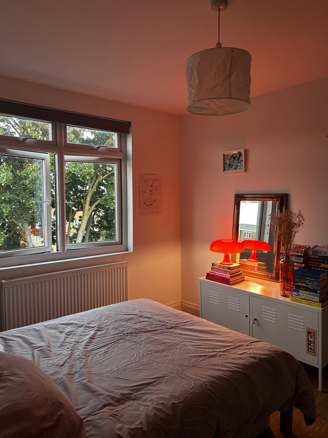 Double room available in Upper Clapton Main Photo