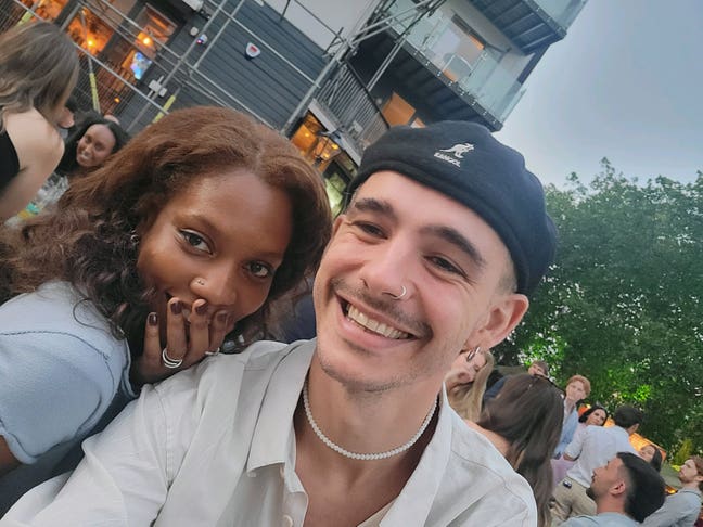 Playful empath seeks bold MCR return. Main Photo