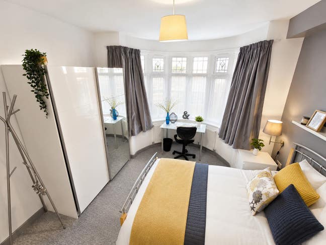 ** 💎 Lovely En Suite QE/UoB - All Bills Included! Main Photo