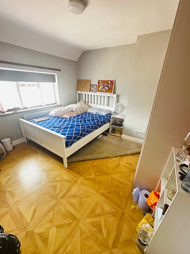 Double room available  Main Photo