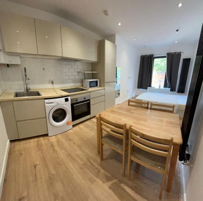 ✨ 🏠 1 Bedroom Flat to Let in Thornton Heath Main Photo