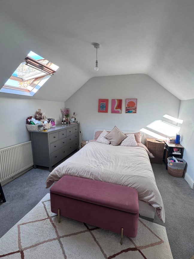 Large double room in Tooting in lovely 3 bed house Main Photo