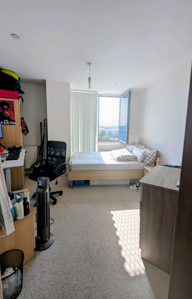 Modern Double Room | Halo Tower Stratford Main Photo