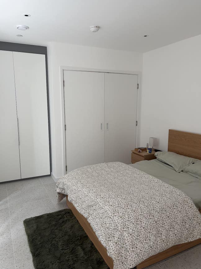 Entire Furnished Apartment | E1 | 3 wks Sublet Main Photo