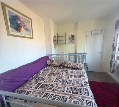 Private room for rent Main Photo