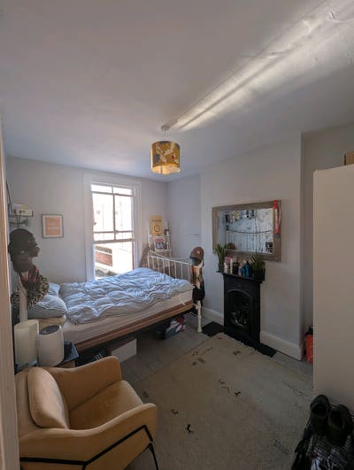 Bristol Room in house share available Main Photo